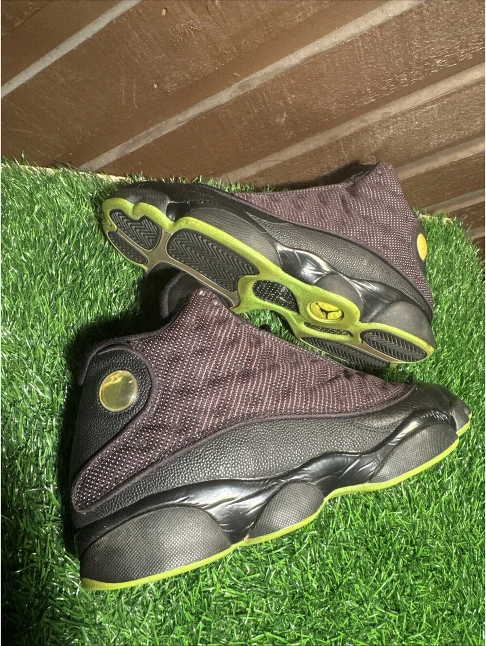 Size 11.5 - Air Jordan 13 Retro 2010 Altitude